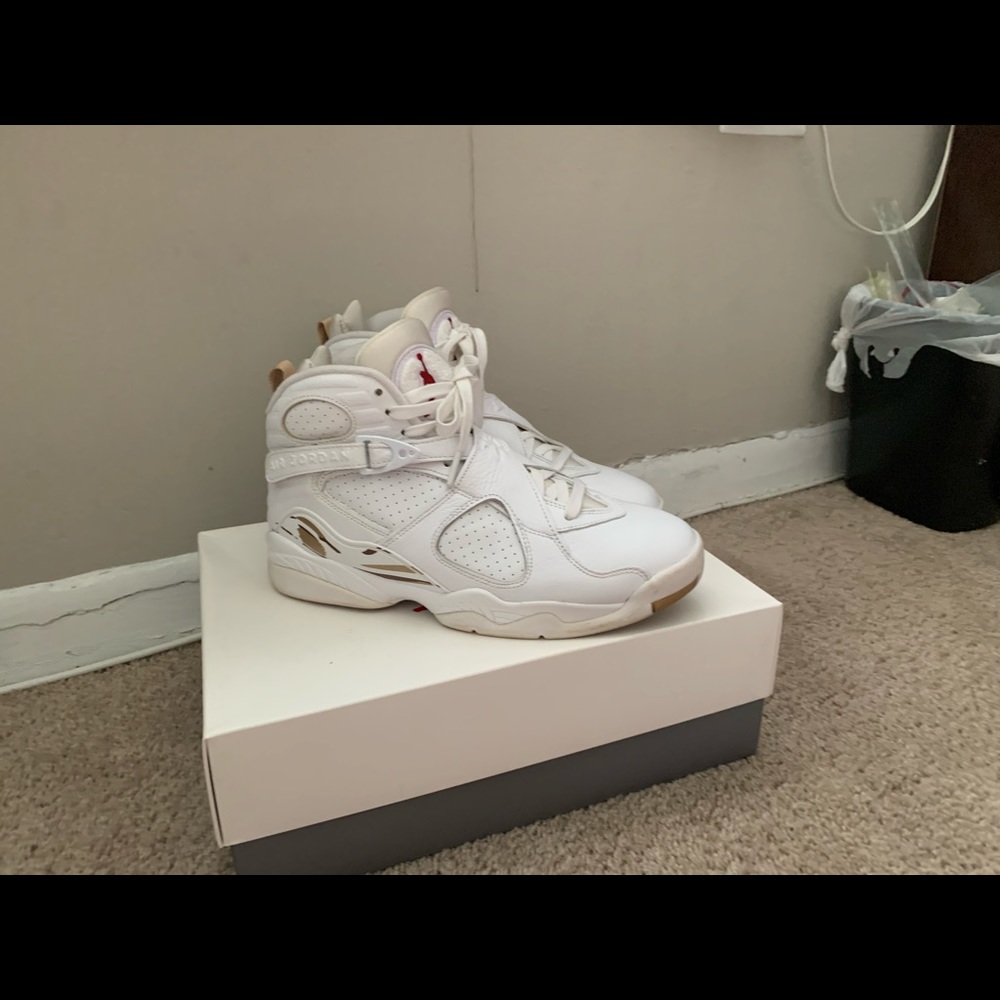 Air Jordan 8 ovo white